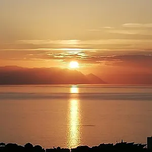https://la-bella-suit-hotel.kusadasihotels.org